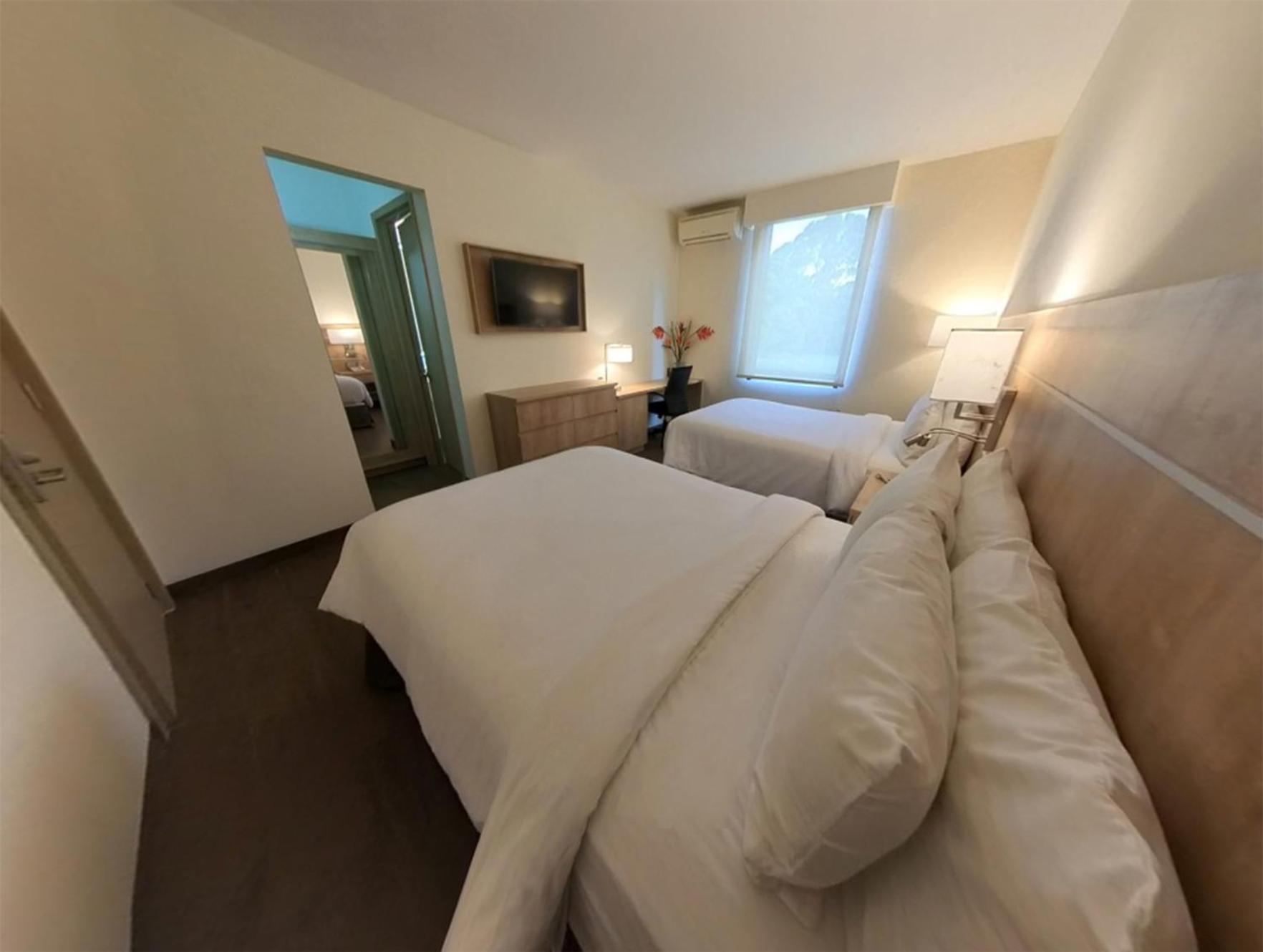 Hotel Santa Maria De Комаягуа Экстерьер фото