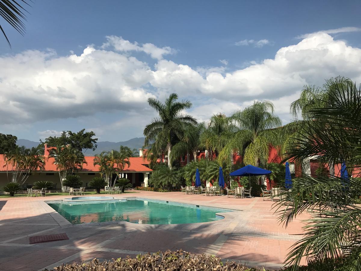 Hotel Santa Maria De Комаягуа Экстерьер фото